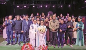 斷弦與續(xù)音 當(dāng)“嘉興小百花”重組后