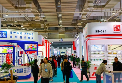 火鍋橡皮、AI智能筆……這屆寧波文具展的腦洞有多大