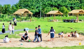 一騎赴春瀾，錦溪花正開 ，出發(fā)!