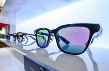 阿里千问AI眼镜全球首店落户禄口机场 “首发经济”彰显南京引力