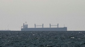 霍尔木兹海峡封锁之后：从油价到全球航运