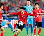 2026賽季“蘇超”首輪驚天冷門：“舊王”齊落馬，“新貴”露鋒芒