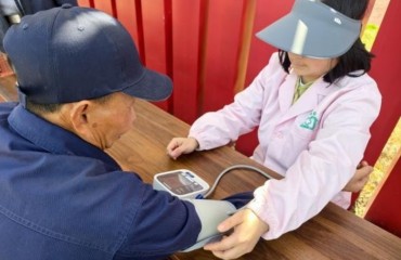海安市城东镇品建村：精准志愿服务，把健康“送”到老人家门口