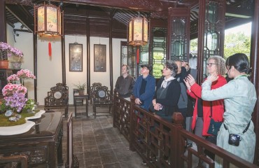 从纸上江南到实景江南——“汉学家走读江苏”收官站走进无锡