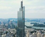 守门·失速·垫底——南京的“三角困局”