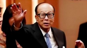 套现约419亿人民币：李嘉诚再售英国电讯资产，“西退东归”棋局浮现