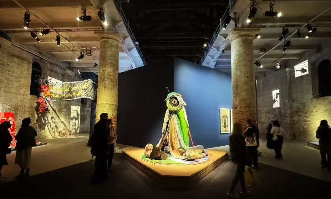展览现场2.jpg