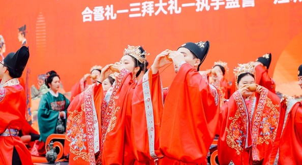 芜湖连续五年为青年人才举办集体婚礼