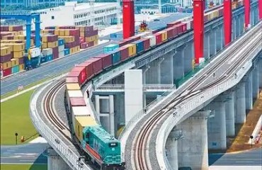 义乌(苏溪)国际枢纽港集装箱到发量累计突破20万标箱