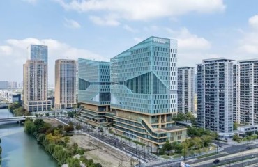 从“超级个体”到“超级团队”：芯模社区的AI孵化新逻辑