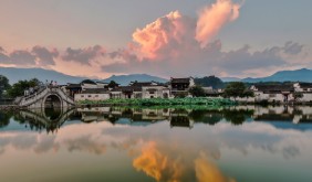 黟县，不再做黄山的“配角”