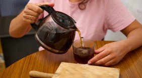 当“茶香”遇上“药效”：一则真实案例背后的用药安全警示