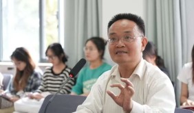 从今天起，做一个幸福的人——王珂教授在西北师大和兰州交大举办诗歌疗法讲座