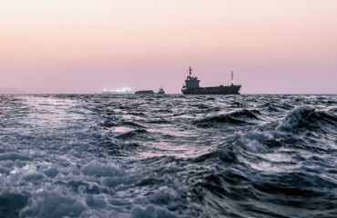 24小时政策翻覆：霍尔木兹海峡收费计划为何触礁