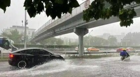 一场暴雨，照出北京的“里子”