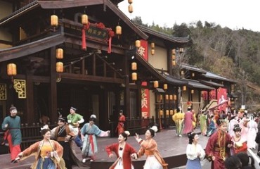 从“卖东西”到“造生活”：温州3亿元投向的45个项目，在赌什么？