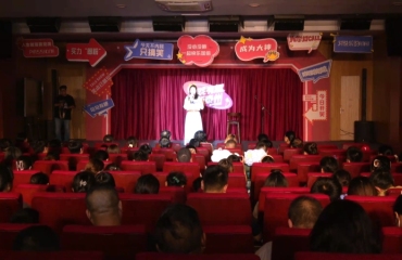 “有戏有趣·新泰州”脱口秀开放麦决赛在我市举办