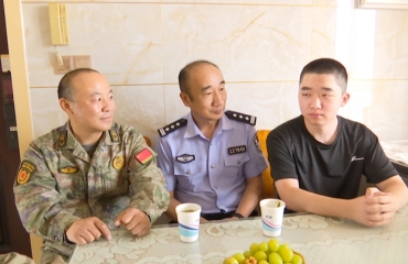 延令街道：入户走访查实情 严把兵源质量关
