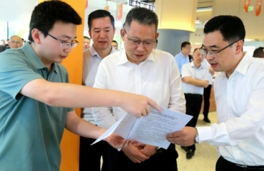 牛世杰调研共有产权住房推进工作