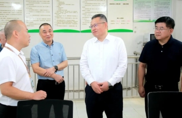 牛世杰督导物业领域集中整治情况