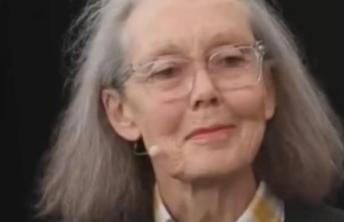 一直一直喜欢她——献给安妮·卡森