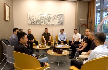 泰兴市举办健康制造产业集群专场人才早茶会