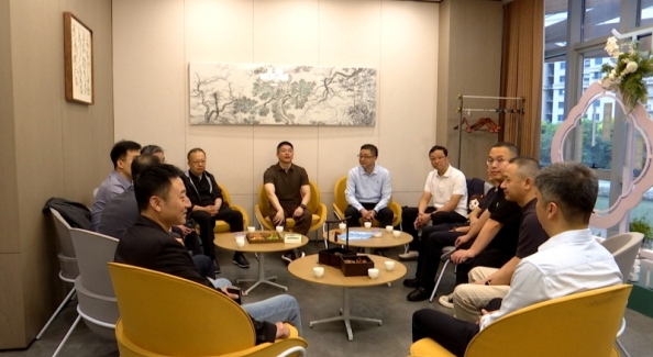 泰兴市举办健康制造产业集群专场人才早茶会